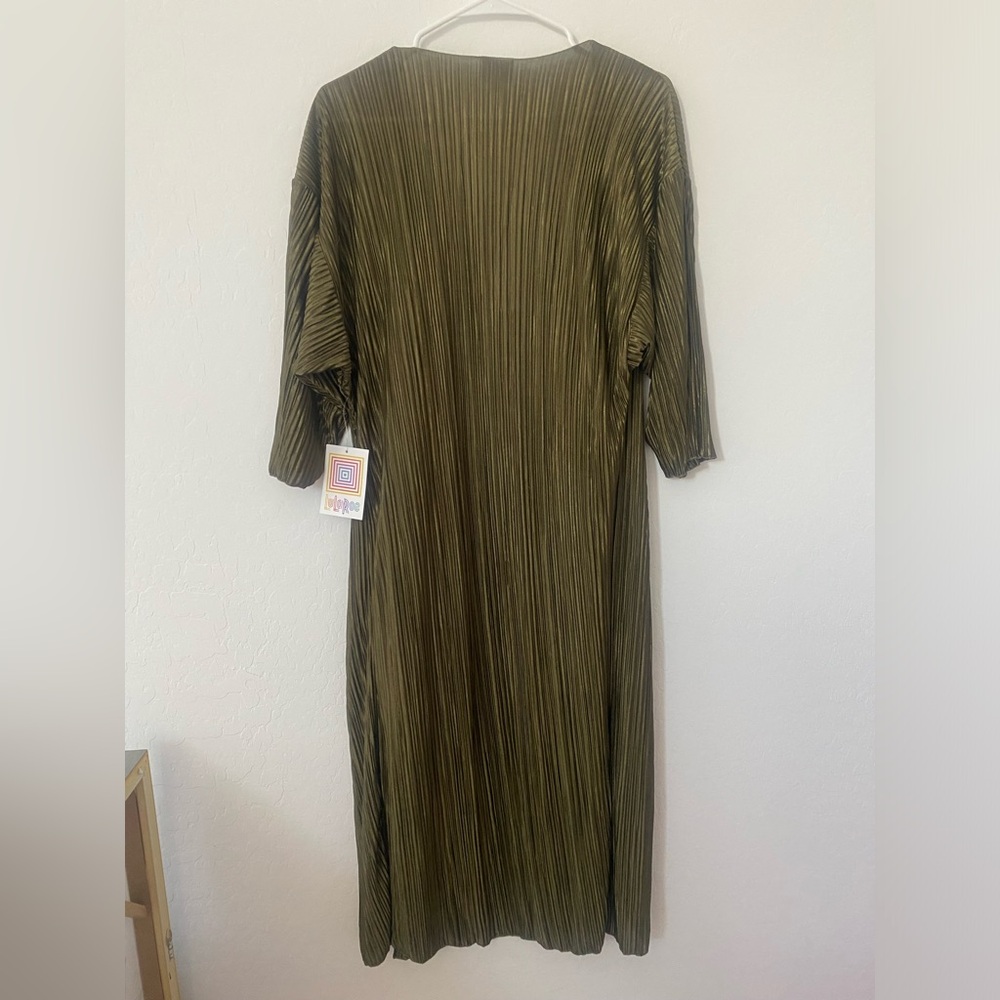 LuLaRoe Shirley Kimono - Picture 3 of 6